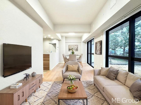 ���r���O�@�������������͋C�̂k�c�j�͉Ƒ��݂�Ȃ̉��K��ԁ@���Ƌ��CG�ł�