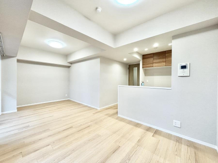 ���r���O�@�Ƒ��c���̎��Ԃ����������Ȃ��났�̃��r���O�_�C�j���O�B   