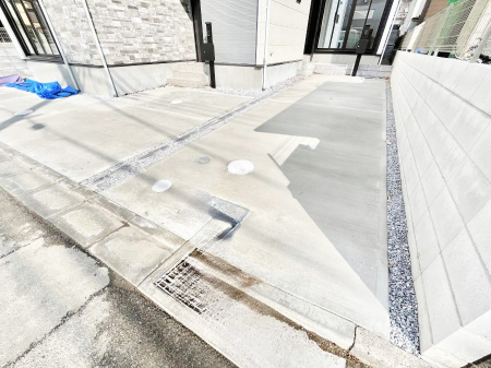 �@�����Ɍ������Ȃ����ԃX�y�[�X�B