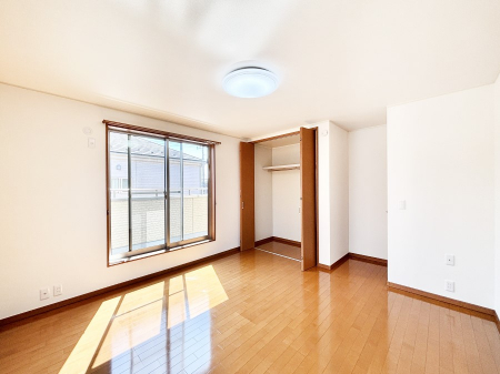 ���̑����ρ@�u�₩�ȓ��������������S�̂�D������ݍ���ł���܂�