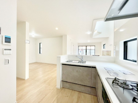 �L�b�`���@��Ƃ肠��L�b�`���ł͂��Ƒ��Ɗy�������������ł��܂��B