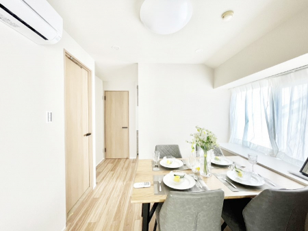 ���r���O�@�������������͋C�̂k�c�j�͉Ƒ��݂�Ȃ̉��K���