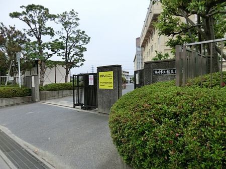 ���ӊ��@���w�Z 800m �s��s�����h���w�Z