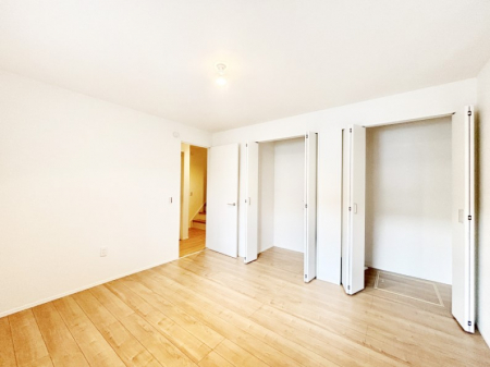 ���̑����ρ@�N���[�[�b�g�t���̂������ŃX�b�L���Ƃ�����Ԃł�����芰���܂��B