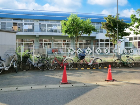 ���ӊ��@�c�t���E�ۈ牀 800m �������ۈ牀