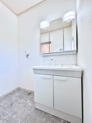 ���ʑ�E���ʏ��@�傫�����₷���O�ʋ��Ő�����������ʑ�́A�g�����Ȃ݃`�F�b�N�┧�̂������ɂ������߂ł��B 