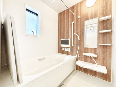 �����@�������������͋C�ł�����芰����o�X���[��