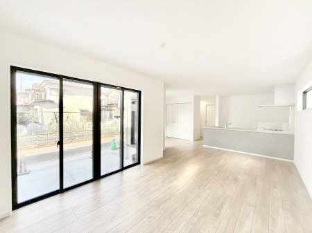 ���̑����ρ@���邢�z���������A�����̕��͋C�ɖ��������_�C�j���O�B   