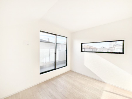 ���̑����ρ@�o���R�j�[���J�������v���X���Ă����m��