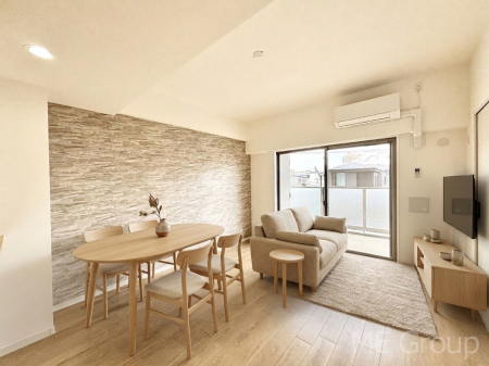 ���r���O�@�������������͋C�̂k�c�j�͉Ƒ��݂�Ȃ̉��K��ԁ@���Ƌ��CG�ł�