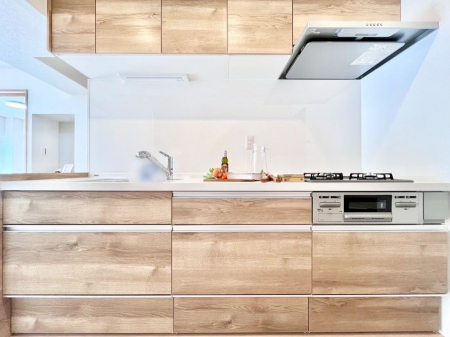 �L�b�`���@�������������I�ɁA�y�����I�V�X�e���L�b�`��