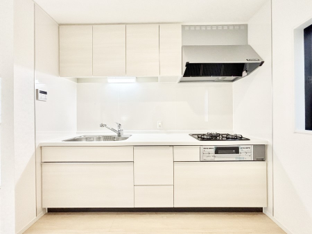 �L�b�`���@�������������I�ɁA�y�����I�V�X�e���L�b�`��