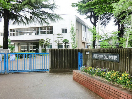 ���ӊ��@���w�Z 2100m �䑷�q�s�����R���w�Z