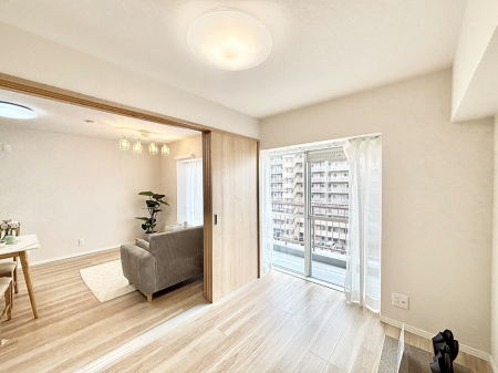 ���̑����ρ@�o���R�j�[���J�������v���X���Ă����m��  