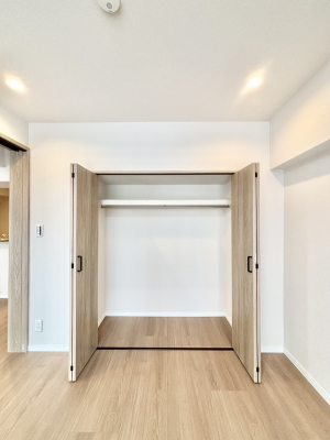 ���[�@�����Ղ�̎��[�X�y�[�X�ł��ł��Z��Ԃ��X�b�L���ۂĂ���