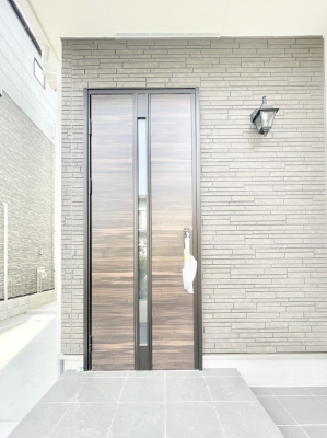 ���ց@��؂ȉƑ��A���q���o�}���錺�ցB