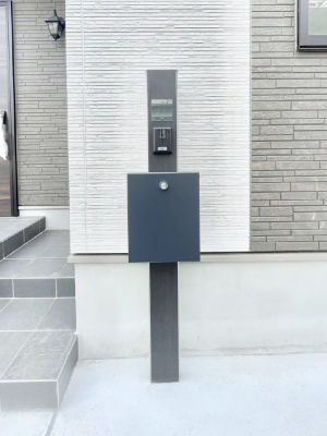 ���̑��@�V���v���f�U�C���̃|�X�g�B