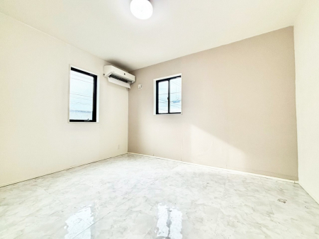 ���̑����ρ@2�ʍ̌����m�ۂ������邢��ԁB�Ƒ��݂�Ȃ����K�ȕ�炵����������݌v�ł��B