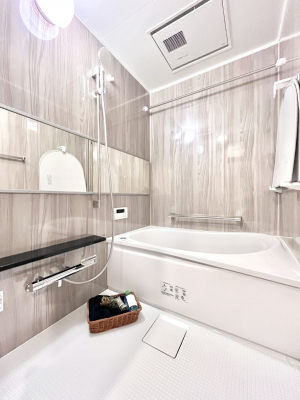 �����@�������������͋C�ł�����肨��������������o�X���[��