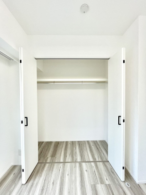 ���[�@�����Ղ�̎��[�X�y�[�X�ł��ł��Z��Ԃ��X�b�L���ۂĂ���