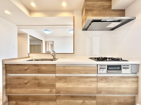 �L�b�`���@�������������I�ɁA�y�����I�V�X�e���L�b�`��