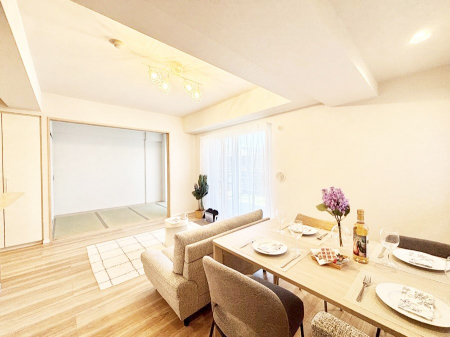 ���r���O�@�������������͋C�̂k�c�j�͉Ƒ��݂�Ȃ̉��K���