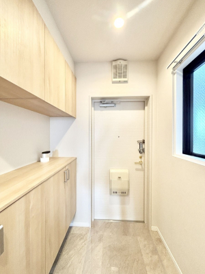 ���ց@�Ƒ��̋A��₨�q�l�������������}���錺��  