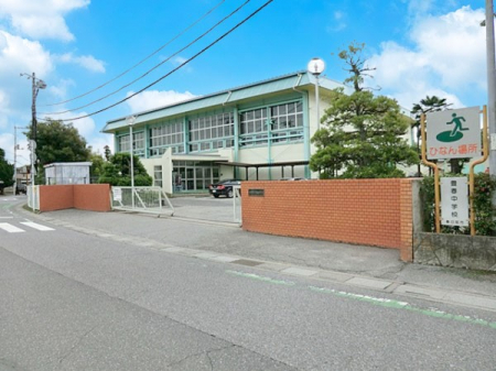 ���ӊ��@���w�Z 1460m �t�����s���L�t���w�Z