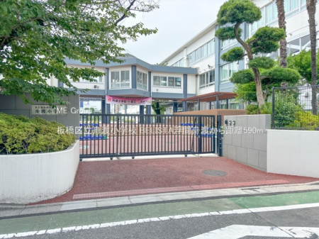 ���ӊ��@���w�Z 590m ���旧�M�n���w�Z