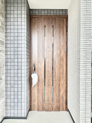 ���ց@��؂ȉƑ��A���q���o�}���錺�ցB