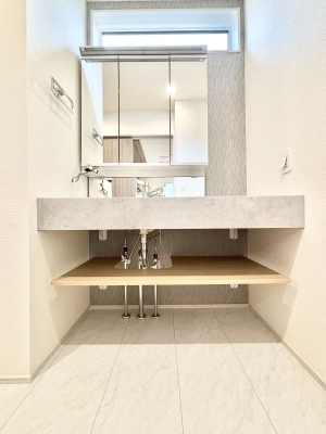 ���ʑ�E���ʏ��@�傫�����₷���O�ʋ��Ő�����������ʑ�́A�g�����Ȃ݃`�F�b�N�┧�̂������ɂ������߂ł��B 