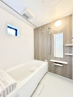 �����@����̔�����₷��؂ȃo�X�^�C���B�������Ƃ����C���y����Ŕ����Ƃ肽���ł��ˁI  