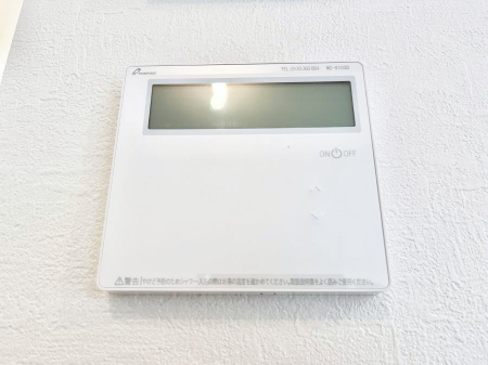 ���̑����ρ@���g�[�t���œ~���|�J�|�J�B���Ƒ��̌e���̃X�y�[�X�ɂȂ�܂��ˁB