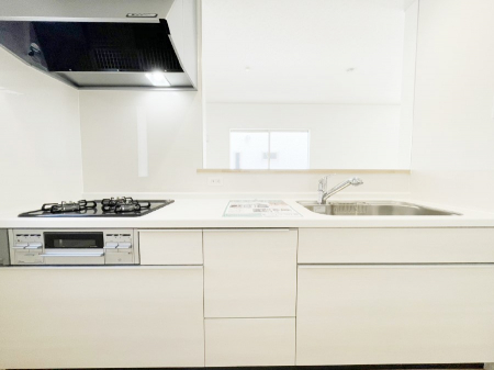 �L�b�`���@�������������I�ɁA�y�����I�V�X�e���L�b�`��