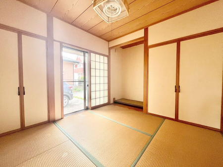 ���̑����ρ@�_�炩����̋�Ԃ́A���q�l�̗V�я�◈�q���̂����ĂȂ��̏ꏊ�Ƃ��ďd�󂵂܂��B 