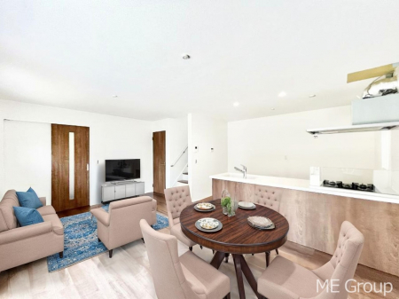 ���r���O�@�������������͋C�̂k�c�j�͉Ƒ��݂�Ȃ̉��K��ԁ��Ƌ��CG�ł�