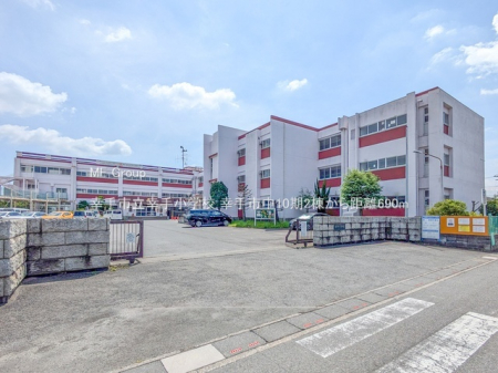 ���ӊ��@���w�Z 690m �K��s���K�菬�w�Z