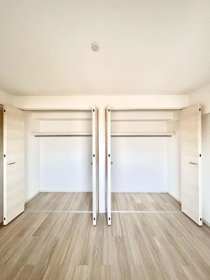 ���[�@�����Ղ�̎��[�X�y�[�X�ł��ł��Z��Ԃ��X�b�L���ۂĂ���