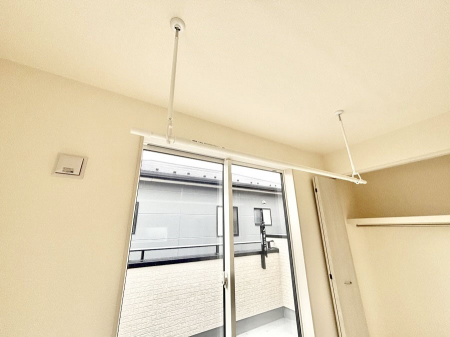 ���̑����ρ@�����������|�[���B�~�J��ԕ��̎����ɑ劈�􂵂܂��B  