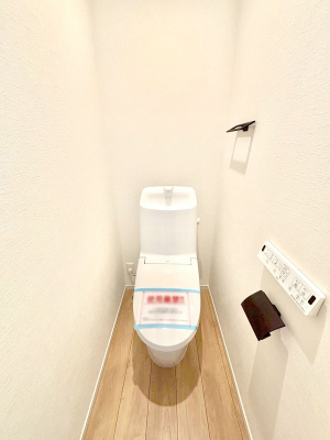 �g�C���@�g�C����1�K��2�K���ꂼ��ɔz�u����Ă��ĂƂĂ��֗��ł��B 