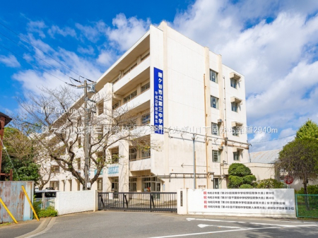 ���ӊ��@���w�Z 2940m ���P�J�s����O���w�Z