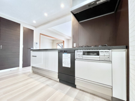 �L�b�`���@�H��@�E�򐅊�E�R�c���R�����Ȃǃf�U�C�������@�\�������˔������V�X�e���L�b�`���I