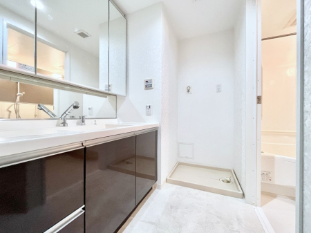 ���ʑ�E���ʏ��@������������ʉ��ώ��Œ��̐g�x�x�����K  