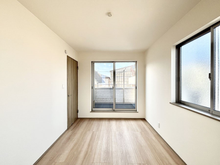 ���̑����ρ@�o���R�j�[���J�������v���X���Ă����m��