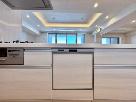 �L�b�`���@�������������I�ɁA�y�����I�V�X�e���L�b�`��