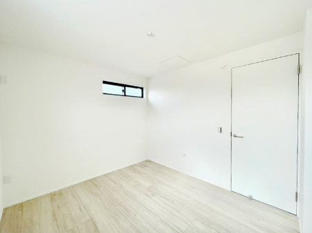 �Q���@�g���₷���`�Ńx�b�g��Ƌ�̒u�����ɂ����邱�Ƃ�����܂���B   