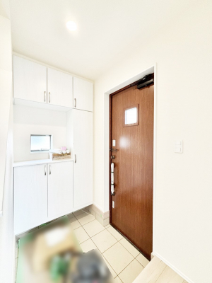 ���ց@���ʔ��͂��Ƒ��̎ʐ^��G�߂̃C���e���A�ŏ���I�Ƃ��ĉ��o�ł��܂�