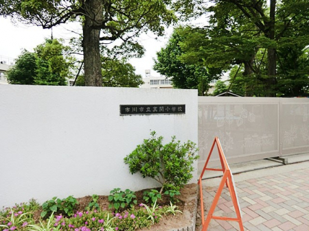 ���ӊ��@���w�Z 450m �s��s���^�ԏ��w�Z