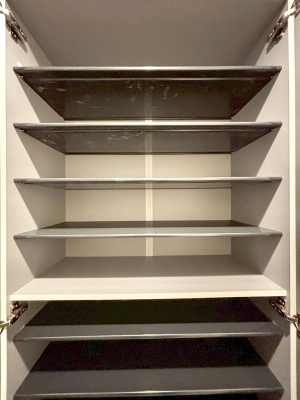 ���̑����ρ@�����Ղ���[�ł���V���[�Y�{�b�N�X�ŉƑ��S���̌C���A���ւ�������B  