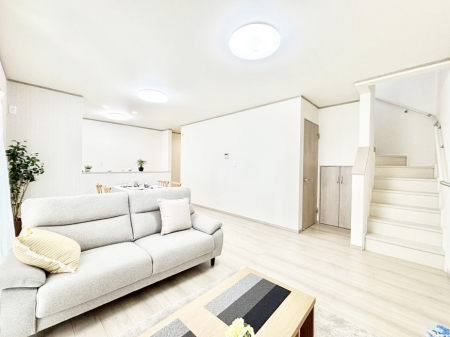 ���̑����ρ@�Ƒ������R�ƏW�܂�e���̃X�y�[�X�ɂȂ肻��